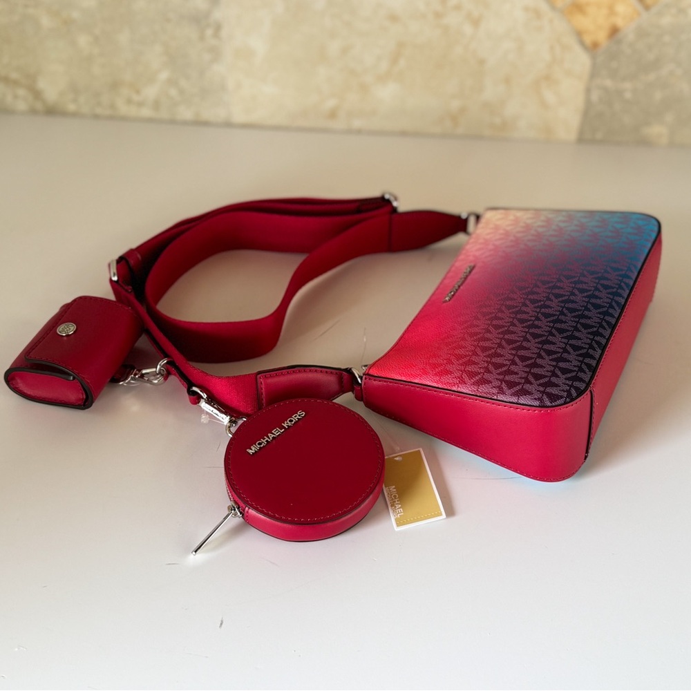 Michael Kors Jet Set Crossbody Bag Tech Attached MK UniCorn Dark Raspberry - Picture 4 of 14